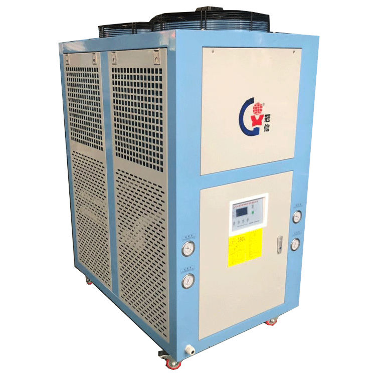 水冷式冷水機主要表現在風機、水泵的應用上